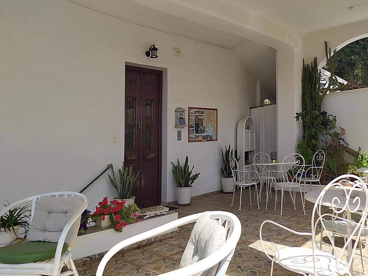 Pension Filitsa Pylos Esterno foto