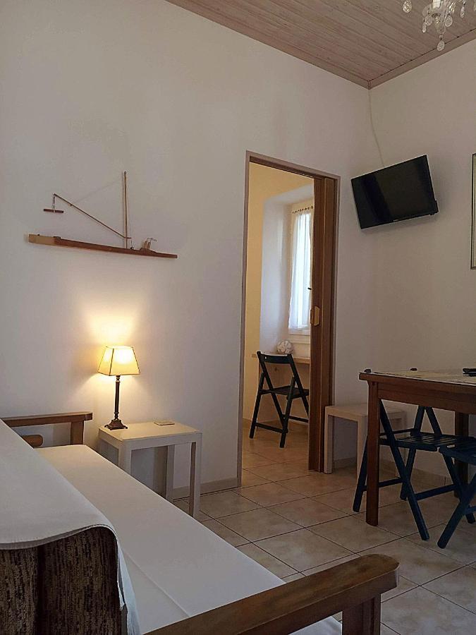 Pension Filitsa Pylos Esterno foto