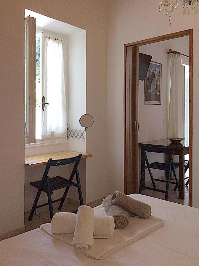 Pension Filitsa Pylos Esterno foto